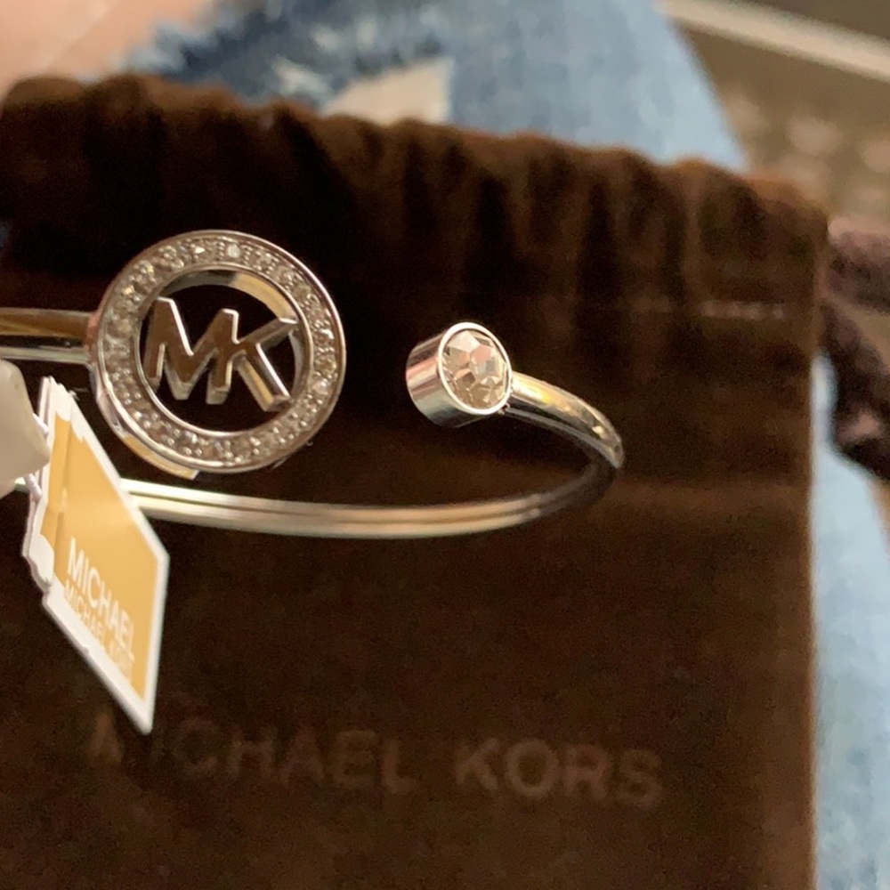 Michael Kors bracelet - Picture 2 of 2